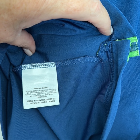 NWOT Nike Golf dri-fit top - Picture 5 of 5